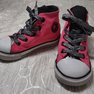Girls Pink Converse Chuck Taylor Sneakers Size 7T